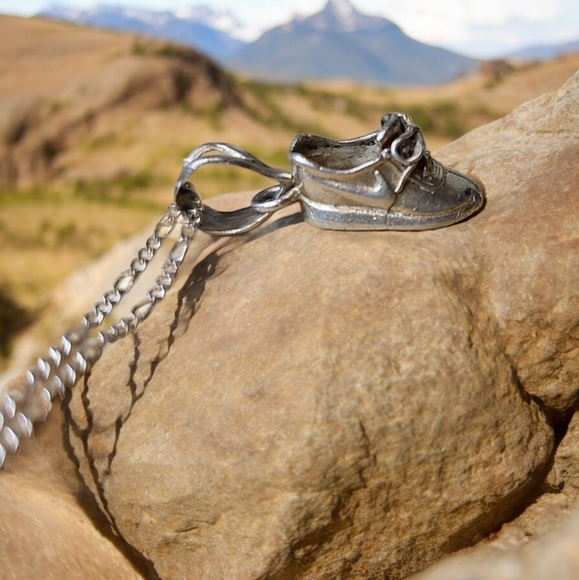 Nike Other - Sterling silver Nike shoe necklace